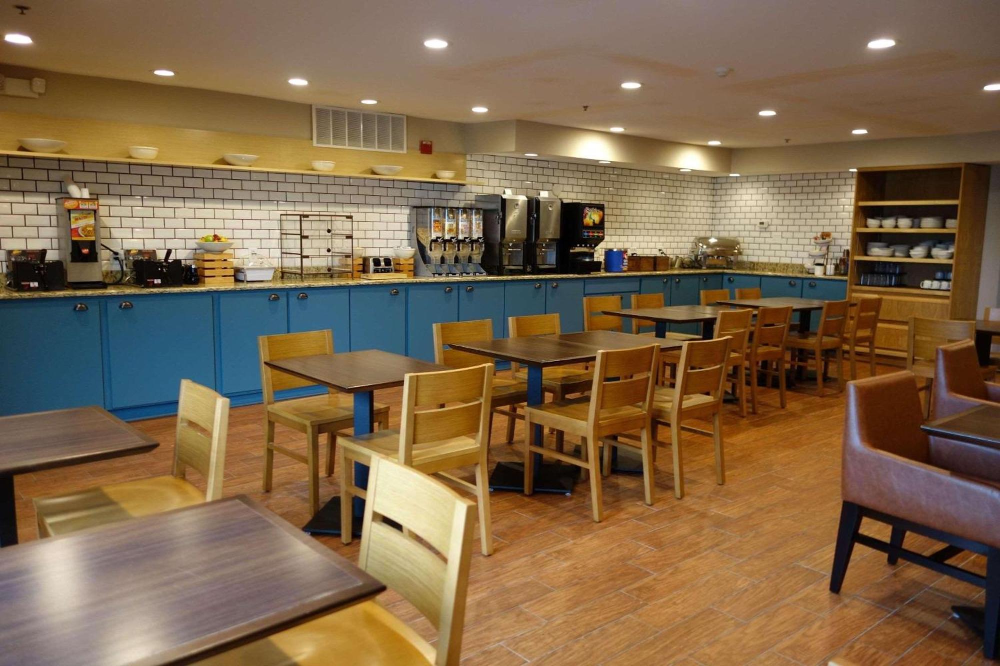 Country Inn & Suites By Radisson, Ames, Ia Экстерьер фото